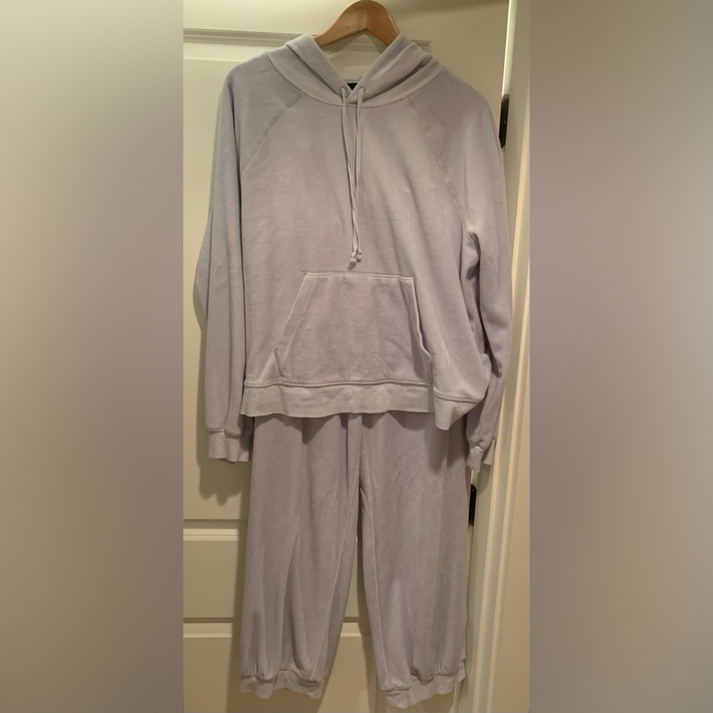 Jcrew size LARGE hoodie Size MEDIUM pant